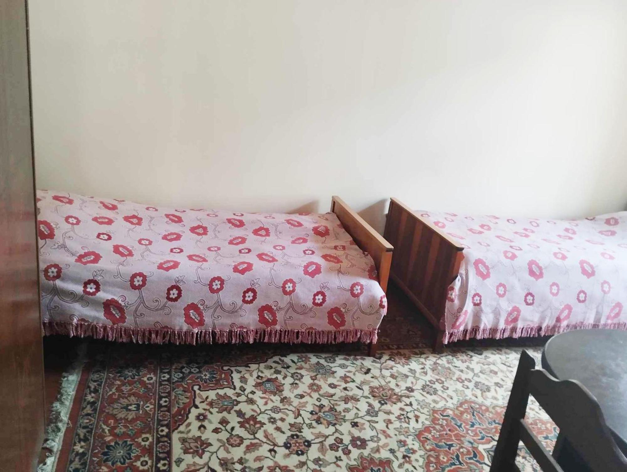 Guest House Tall Rooms Zugdidi ภายนอก รูปภาพ